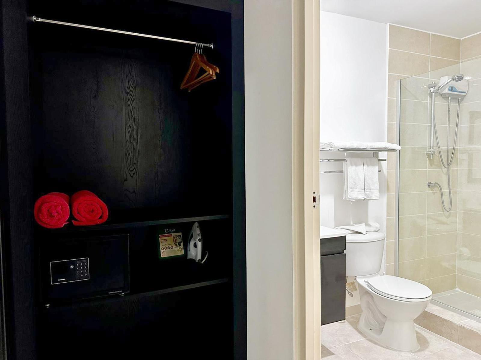 Ladybugs Apartments Palm Beach Bagian luar foto